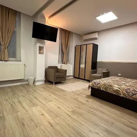 Casa Victoria Studio Apartment Bucharest